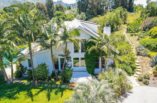 Photo 6 - Gorgeous Carpinteria Home: Pool, Spa, Fireplaces