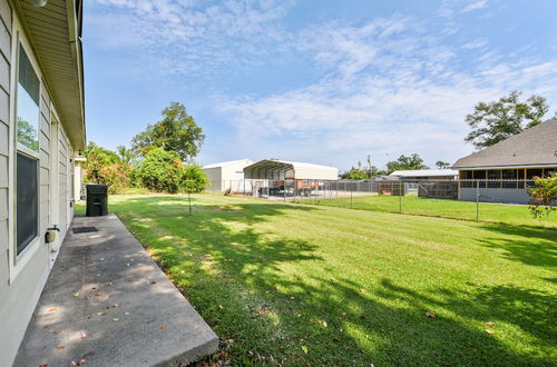 Photo 20 - Lovely Lake Charles Duplex in Central Location