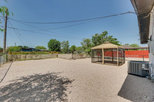 Photo 23 - Modern Home in Edinburg: Half-mi Walk to Utrgv