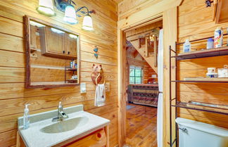 Foto 2 - Cozy Log Cabin on 11 Acres: 3 Mi to Cherokee Lake