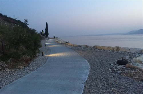 Foto 18 - Apt. Lake Garda With Very Panoramic View
