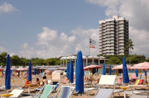 Photo 9 - Seafront Flat With Amazing View in Lignano Pineta