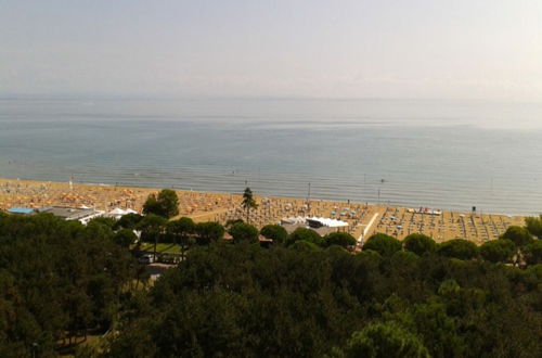 Foto 9 - Seafront Flat With Amazing View in Lignano Pineta