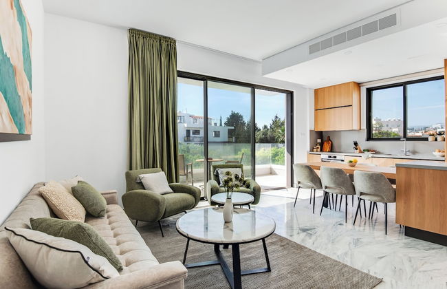Sanders Olive - Chic 1-bdr Apt With Shared Pool - Foto 1