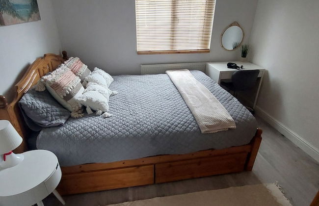 Coventry 1bed Apartment -privategarden-freeparking - Foto 1