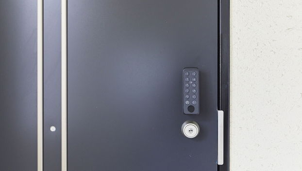 Check-in e check-out automático