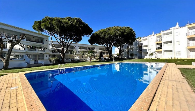 Foto 1 - Vilamoura Garden View 3 With Pool by Homing