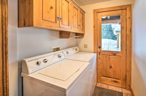 Photo 22 - Serene Sun Valley Home w/ Hot Tub & Mtn Views