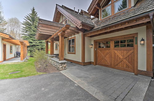 Photo 26 - Serene Sun Valley Home w/ Hot Tub & Mtn Views