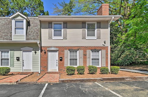 Photo 29 - Downtown Southern Pines Townhome With Deck