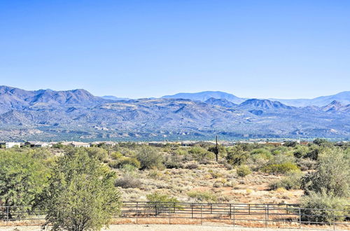 Foto 13 - Desert Sanctuary w/ Striking Mountain Views