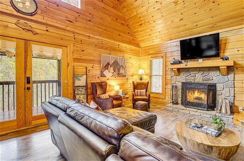 Photo 41 - Lakefront Sevierville Cabin w/ Hot Tub & Fire Pit