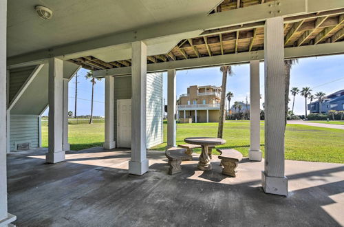 Photo 13 - Galveston 'kahala Beach Bliss' w/ Deck & Views