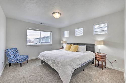 Photo 23 - Nampa Townhome ~ 18 Mi to Downtown Boise