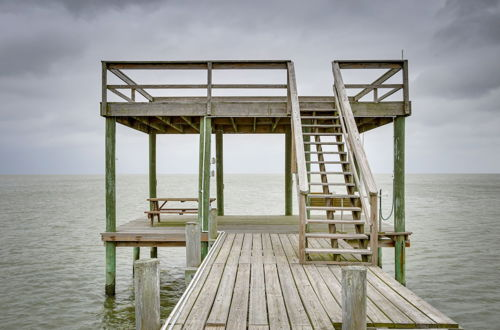 Photo 28 - Stunning Galveston Bay Villa: Infinity Pool & Dock