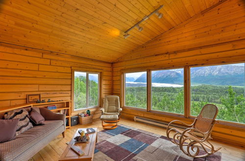 Photo 2 - Cabin W/glacier+mtn Views: Walk to Matanuska River