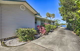 Photo 2 - Waterfront Port Richey Getaway w/ Shared Dock