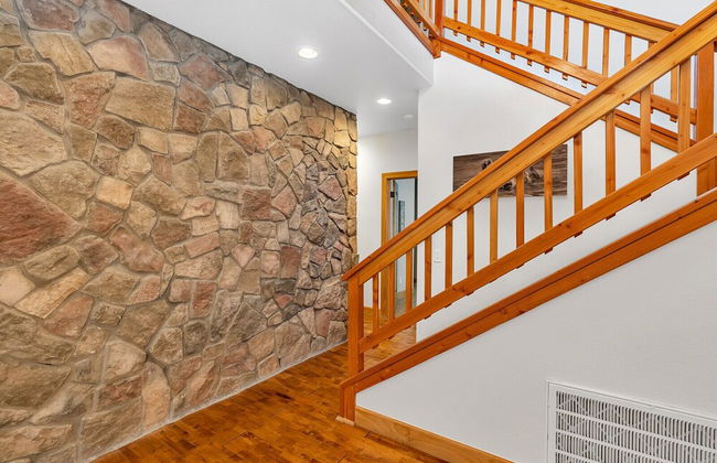 Timber Lodge - 5 Min to Shaver Lake! - Foto 32