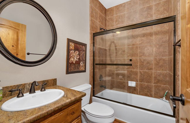 Timber Lodge - 5 Min to Shaver Lake! - Foto 21