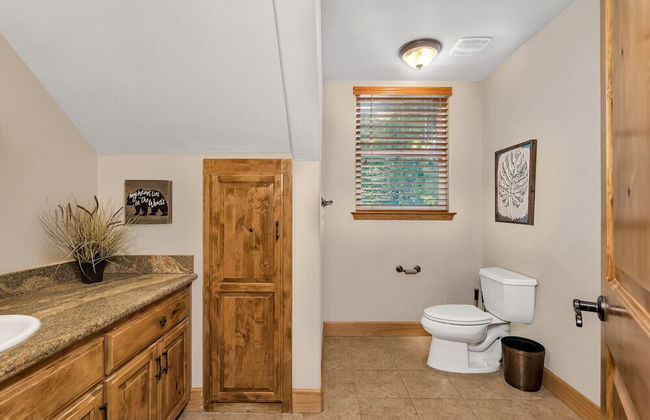 Timber Lodge - 5 Min to Shaver Lake! - Foto 23