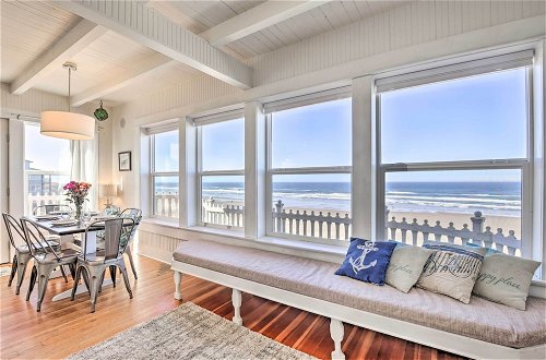 Foto 1 - Beachfront Newport Cottage With Private Hot Tub