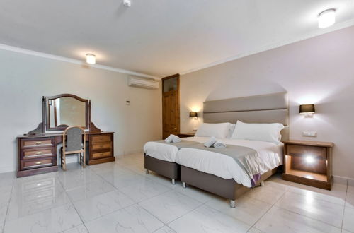 Foto 27 - Villa Sardinella 5 Bedroom Villa With Private Pool