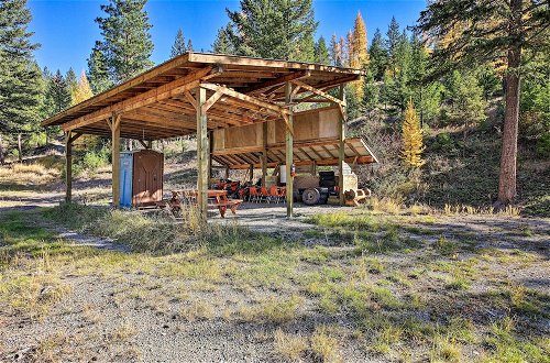 Foto 20 - Scenic Kootenai Forest Home w/ Outdoor Living Area