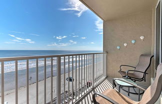 Foto 1 - Oceanfront Daytona Beach Studio w/ Pool Access