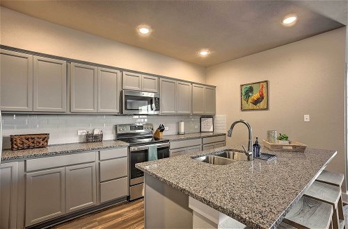 Photo 5 - College Station Townhome w/ Furnished Patio