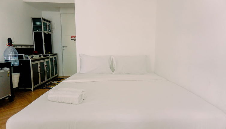 Photo 1 - Warm And Simply Look Studio Room Urbantown Serpong Apartment