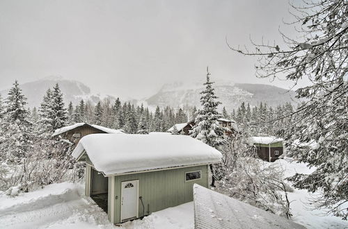 Foto 9 - Cabin w/ Hot Tub & Views: 1 Mile to Alyeska Resort