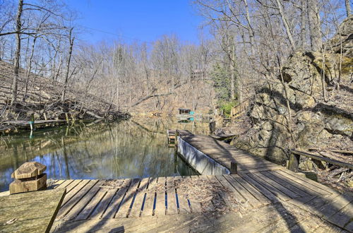 Photo 4 - Pet-friendly Cabin w/ Dock on Claytor Lake