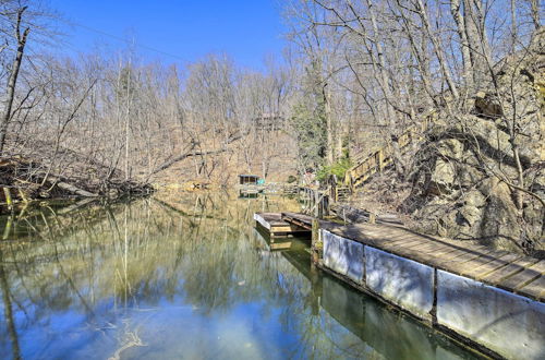 Photo 21 - Pet-friendly Cabin w/ Dock on Claytor Lake