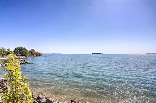 Photo 22 - Cozy Middle Bass Island Getaway On Lake Eerie