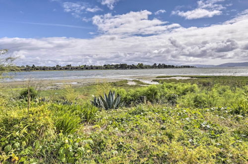 Foto 14 - Ideally Located San Francisco Bay Home w/ Sunroom