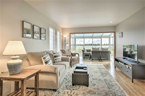Foto 21 - Ideally Located San Francisco Bay Home w/ Sunroom