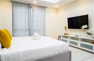 Photo 3 - Tanin - Luxurious and Contemporary Studio in JLT Cluster R