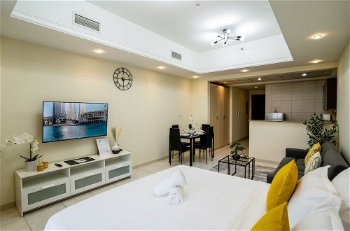 Photo 7 - Tanin - Luxurious and Contemporary Studio in JLT Cluster R
