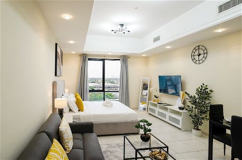 Photo 10 - Tanin - Luxurious and Contemporary Studio in JLT Cluster R