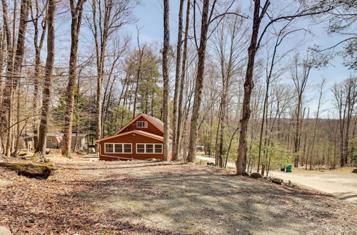 Photo 29 - Lake Wallenpaupack Cabin w/ Boat Trailer Parking