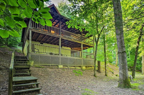 Foto 5 - Tellico Plains Cabin - 25 Acres, Backyard Creek