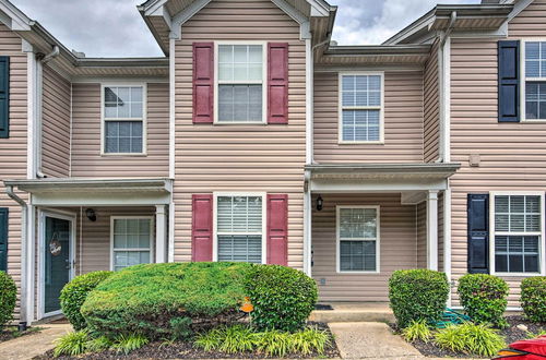 Foto 23 - La Vergne Townhome: 22 Mi to Dtwn Nashville