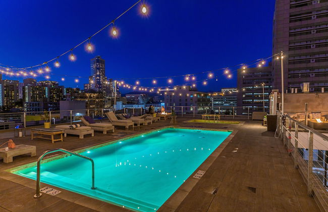 Oneluxstay At HWH LA Downtown - Foto 1