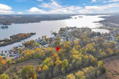 Photo 6 - Spacious Buckeye Lake Home w/ Hot Tub & Fire Pit