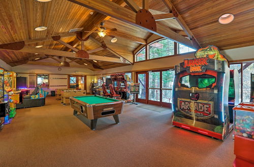 Photo 34 - Expansive Truckee Cabin w/ Deck & Resort Amenities