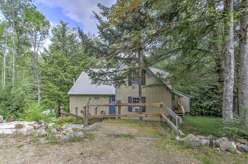 Photo 12 - Rustic Intervale Hideaway w/ Deck & Wooded Views