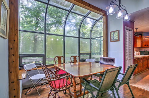 Photo 20 - Rustic Intervale Hideaway w/ Deck & Wooded Views