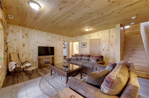 Photo 26 - Lavish Tustin Cabin on 7 Acres w/ Fire Pit & Porch