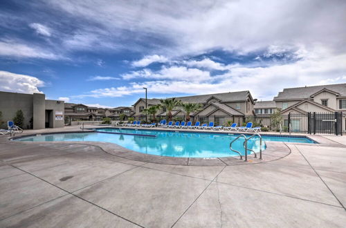 Photo 16 - 'blue Sky Get-a-way' Townhome w/ Patio, Grill