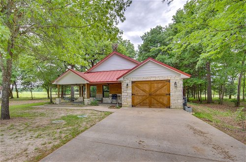 Photo 3 - Wills Point Vacation Rental on 10 Acres of Land